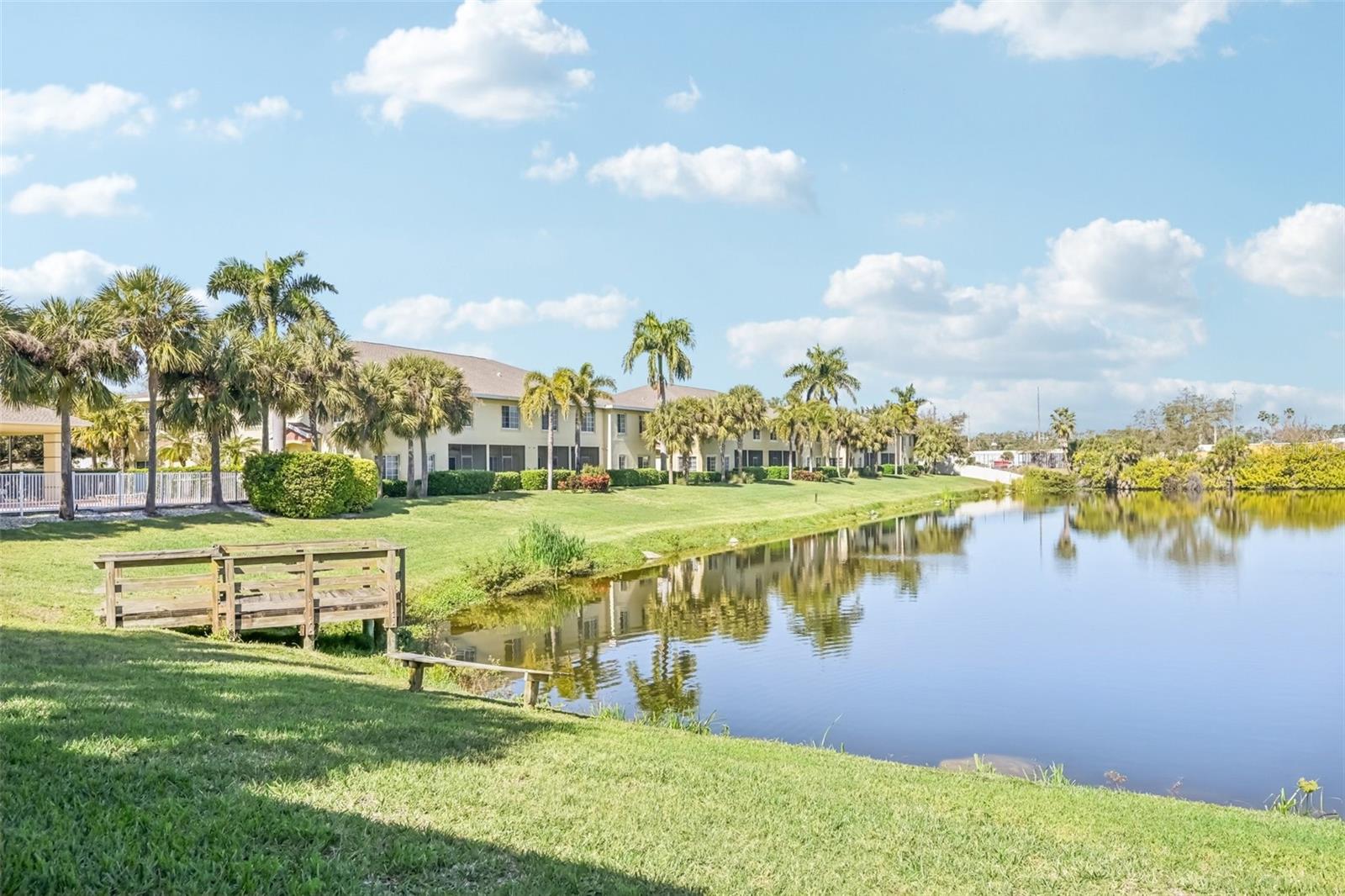 LAKESIDE VILLAGE TOWNHOME - Residential