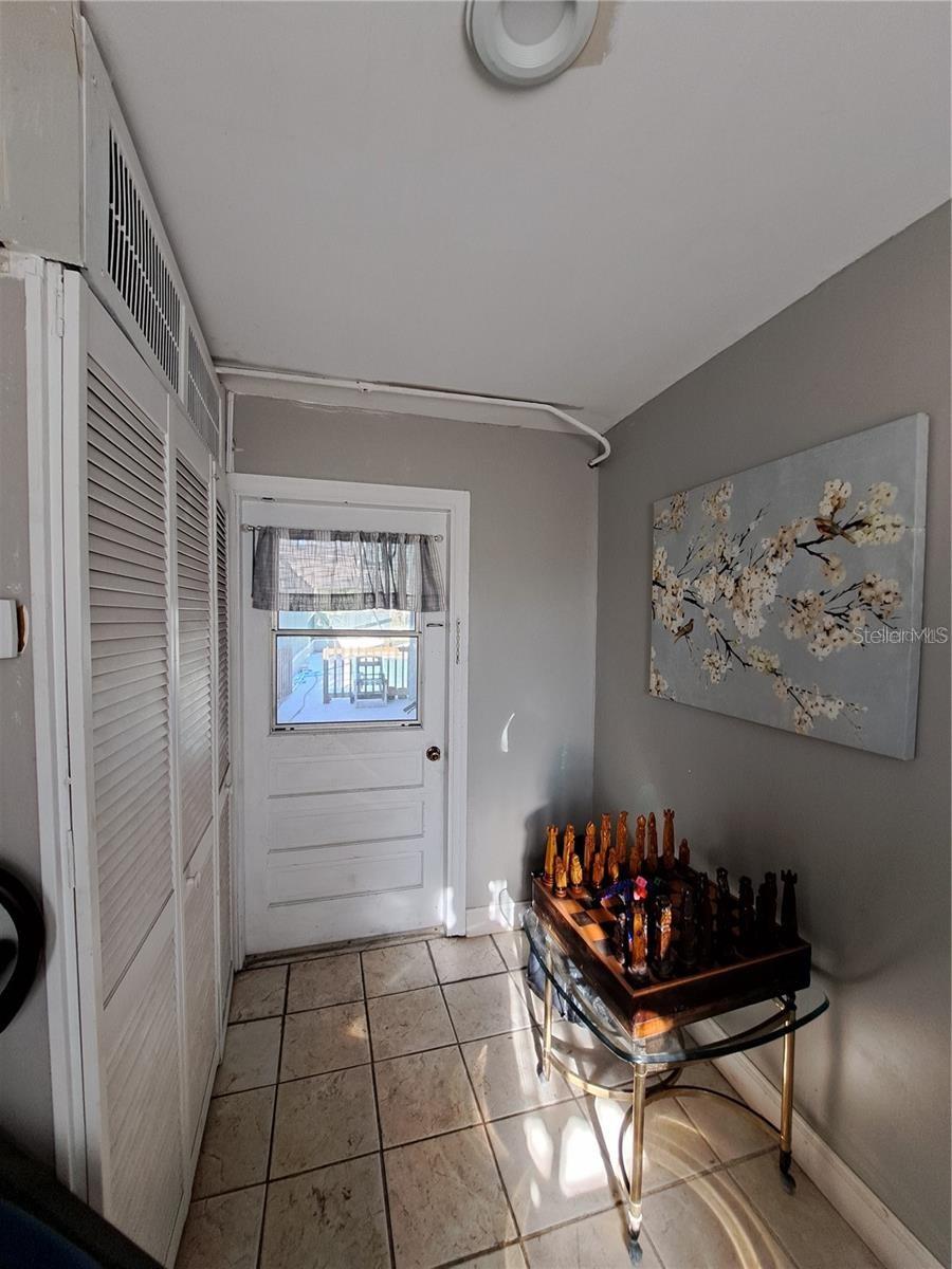 UNPLATTED - Residential