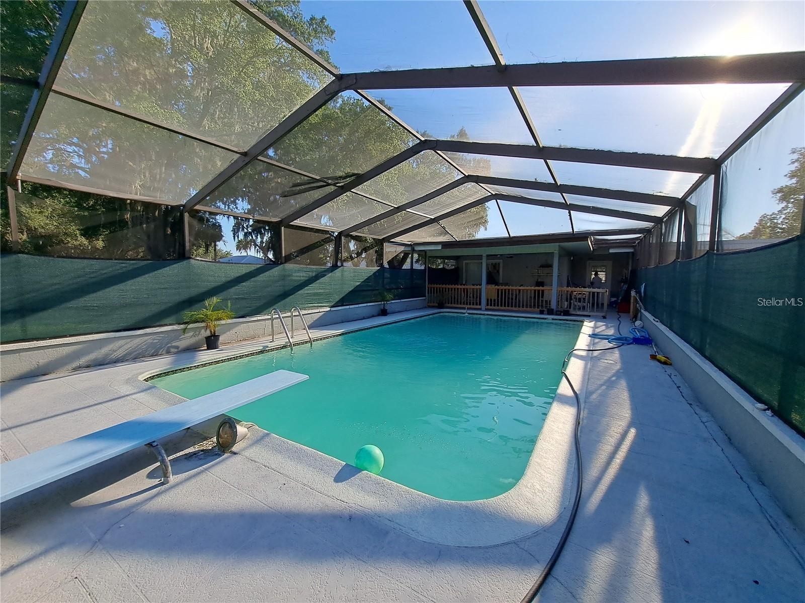 2814 N MARYLAND AVENUE