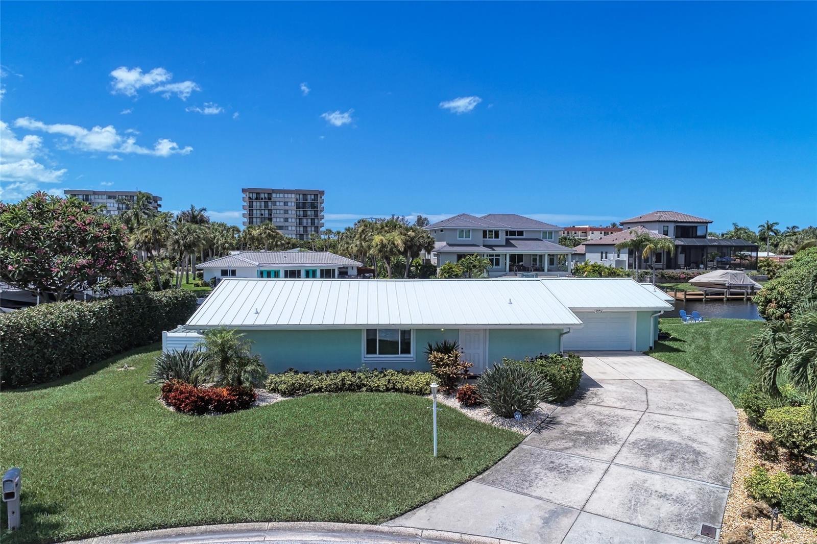 SIESTA ISLES - Residential Lease