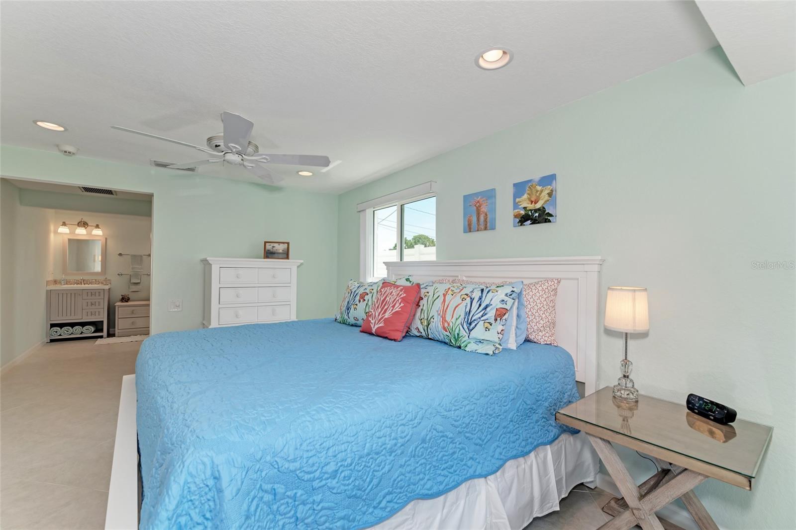 SIESTA ISLES - Residential Lease
