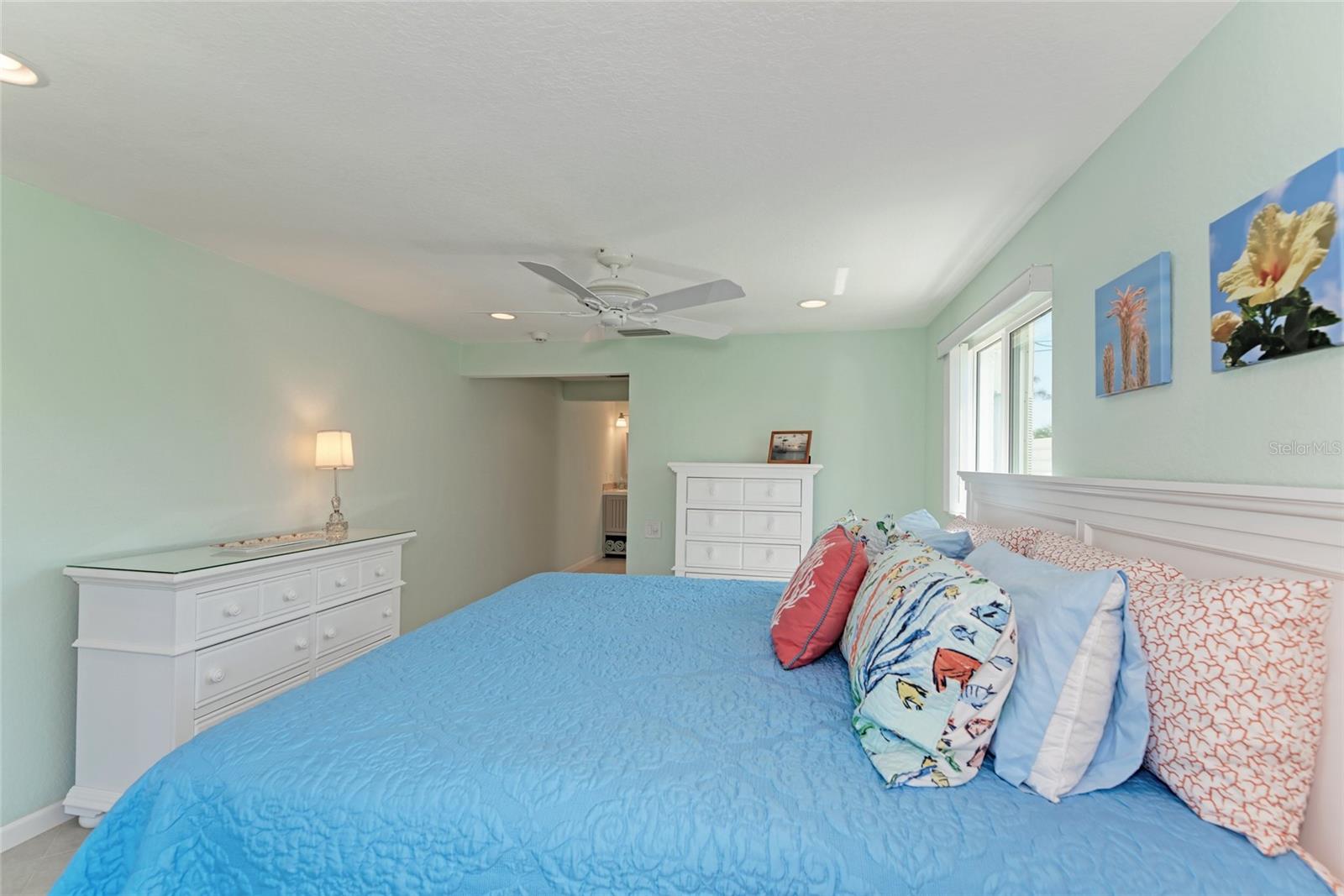 SIESTA ISLES - Residential Lease
