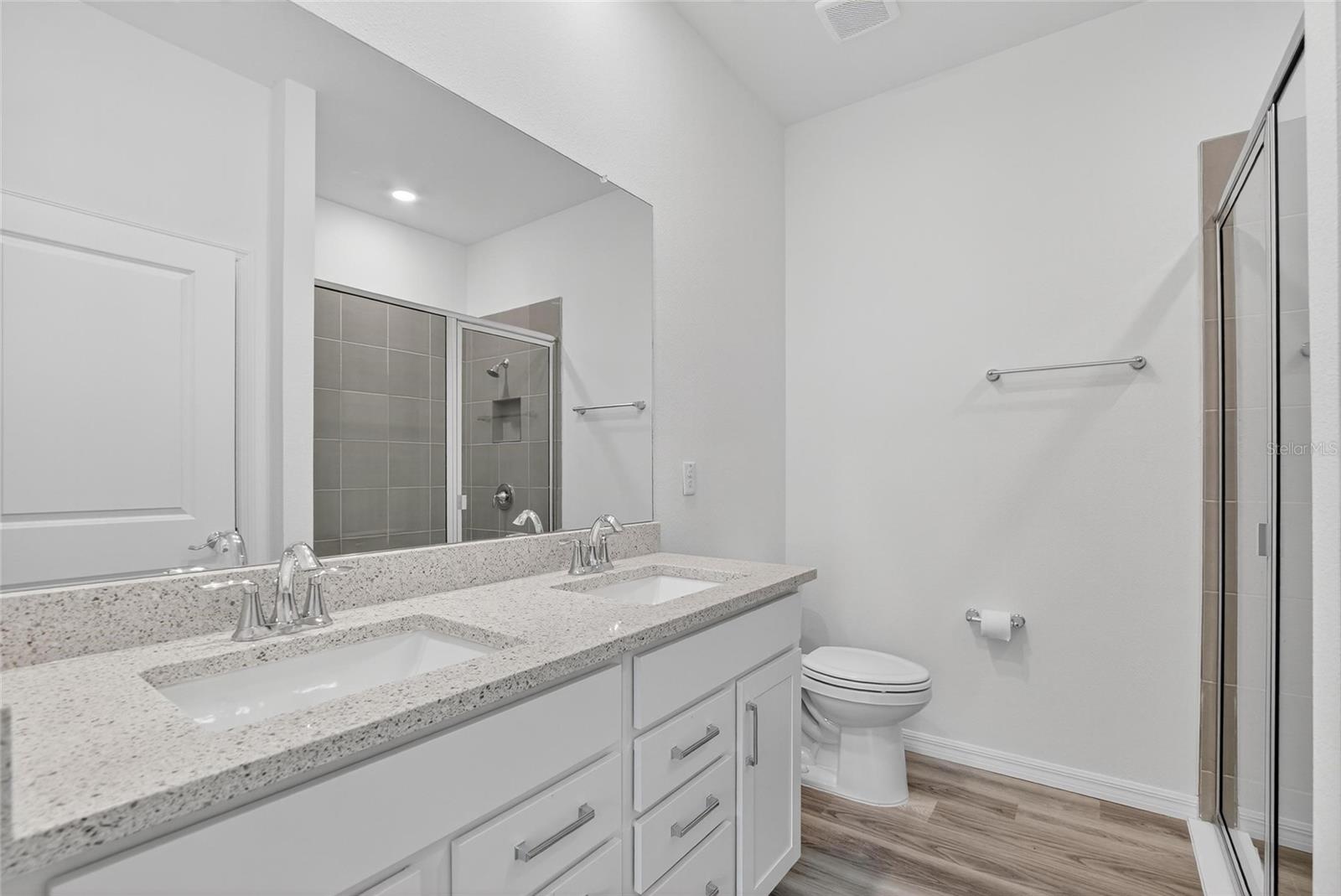 VARREA PH 2B - Residential Lease