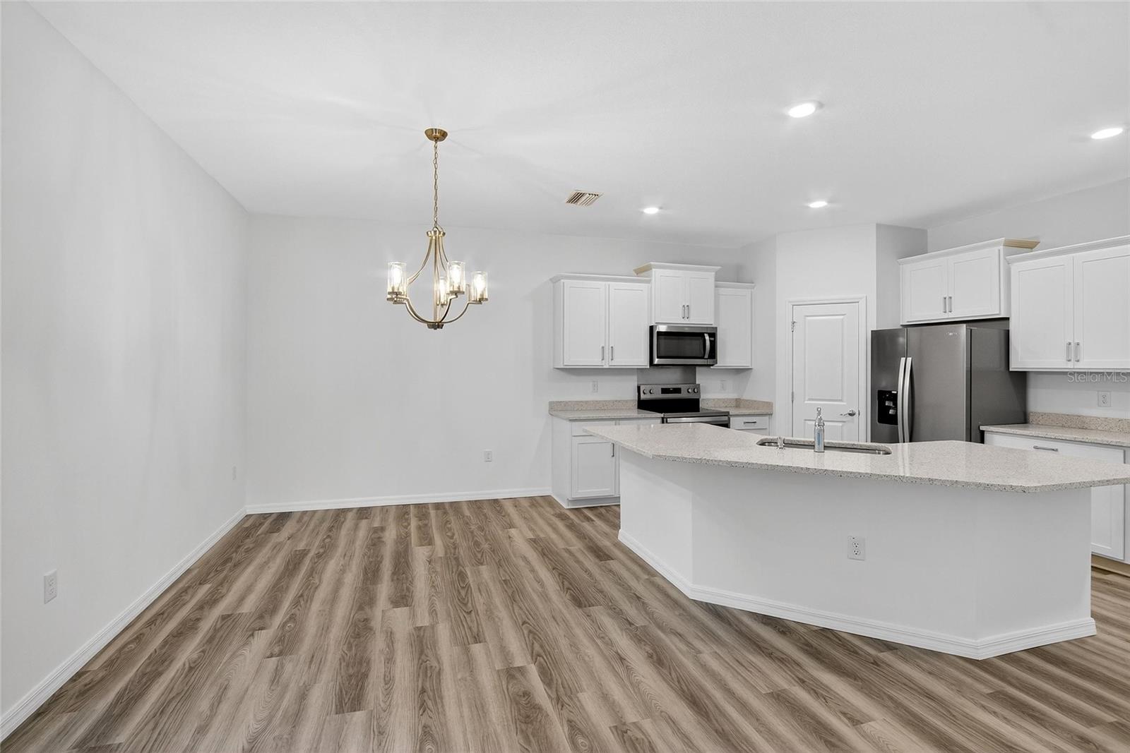 VARREA PH 2B - Residential Lease