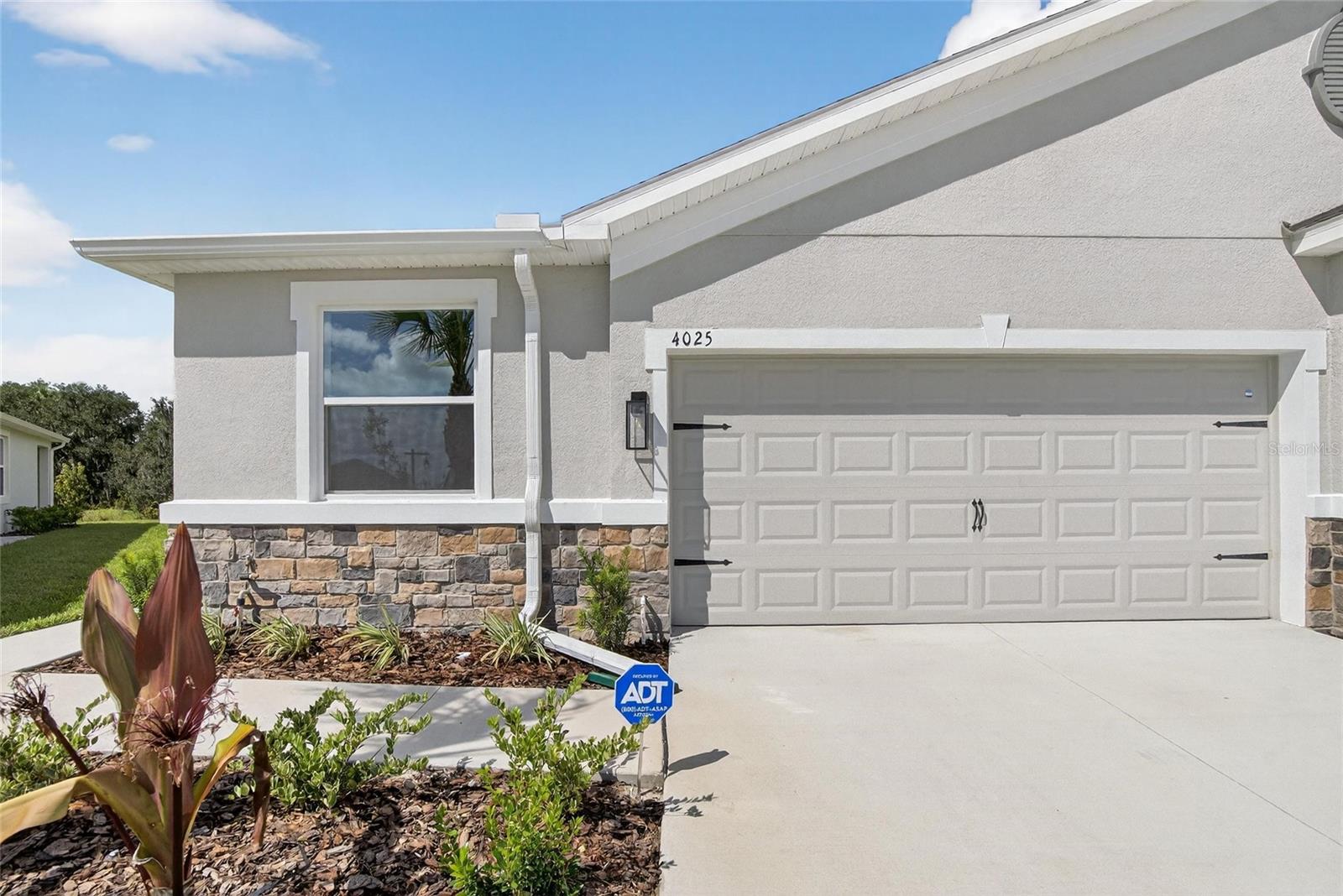 VARREA PH 2B - Residential Lease