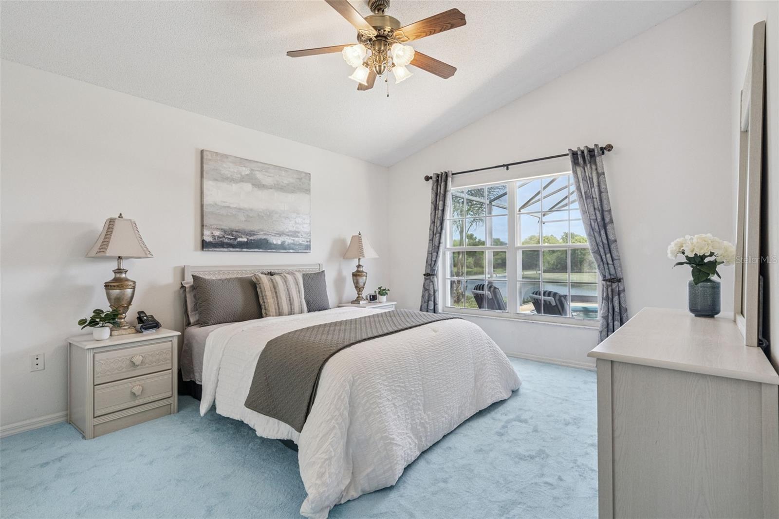 ROLLING HILLS ESTATES UNIT 1 AT FORMOSA GARDENS - Residential