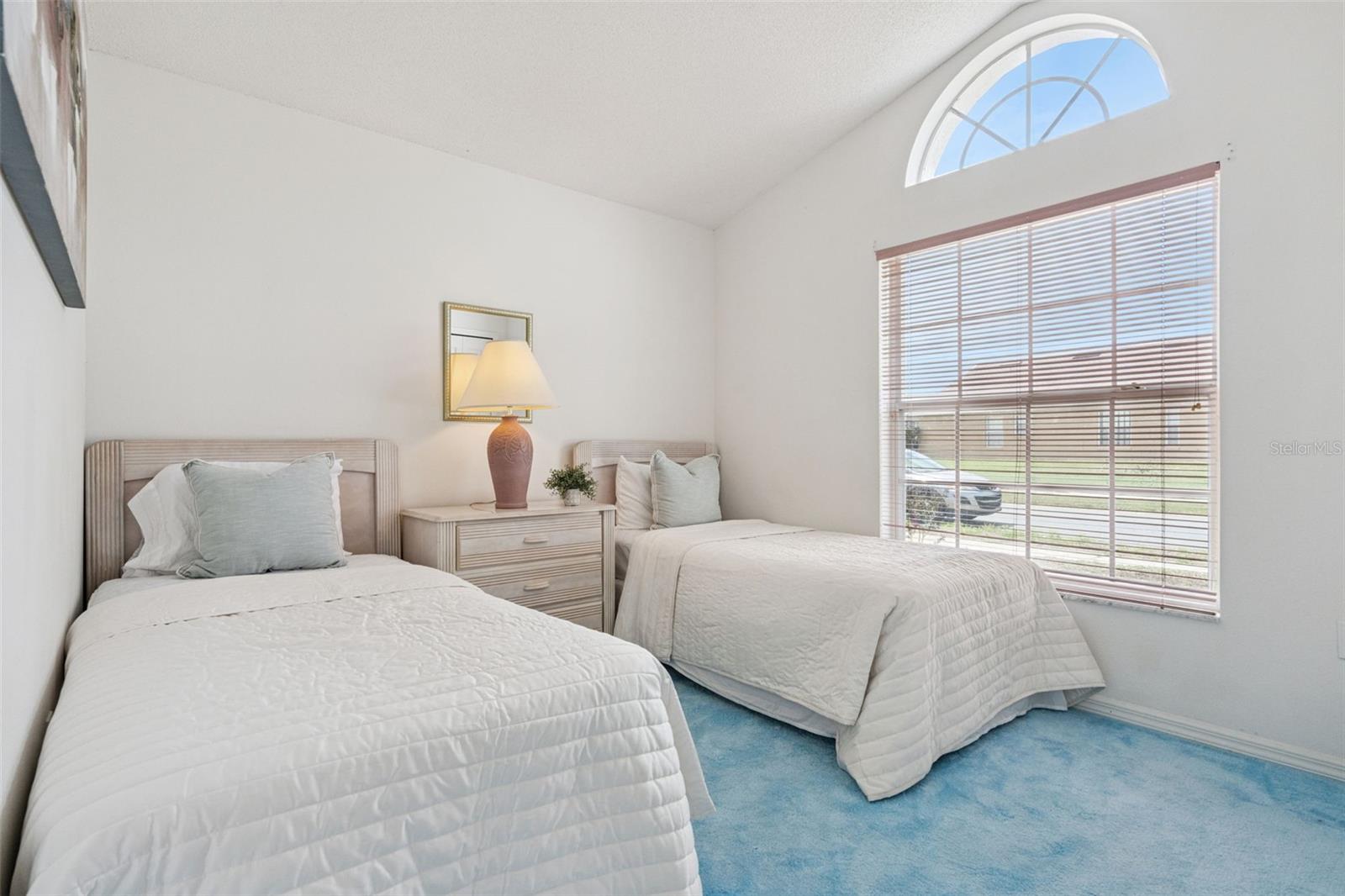 ROLLING HILLS ESTATES UNIT 1 AT FORMOSA GARDENS - Residential