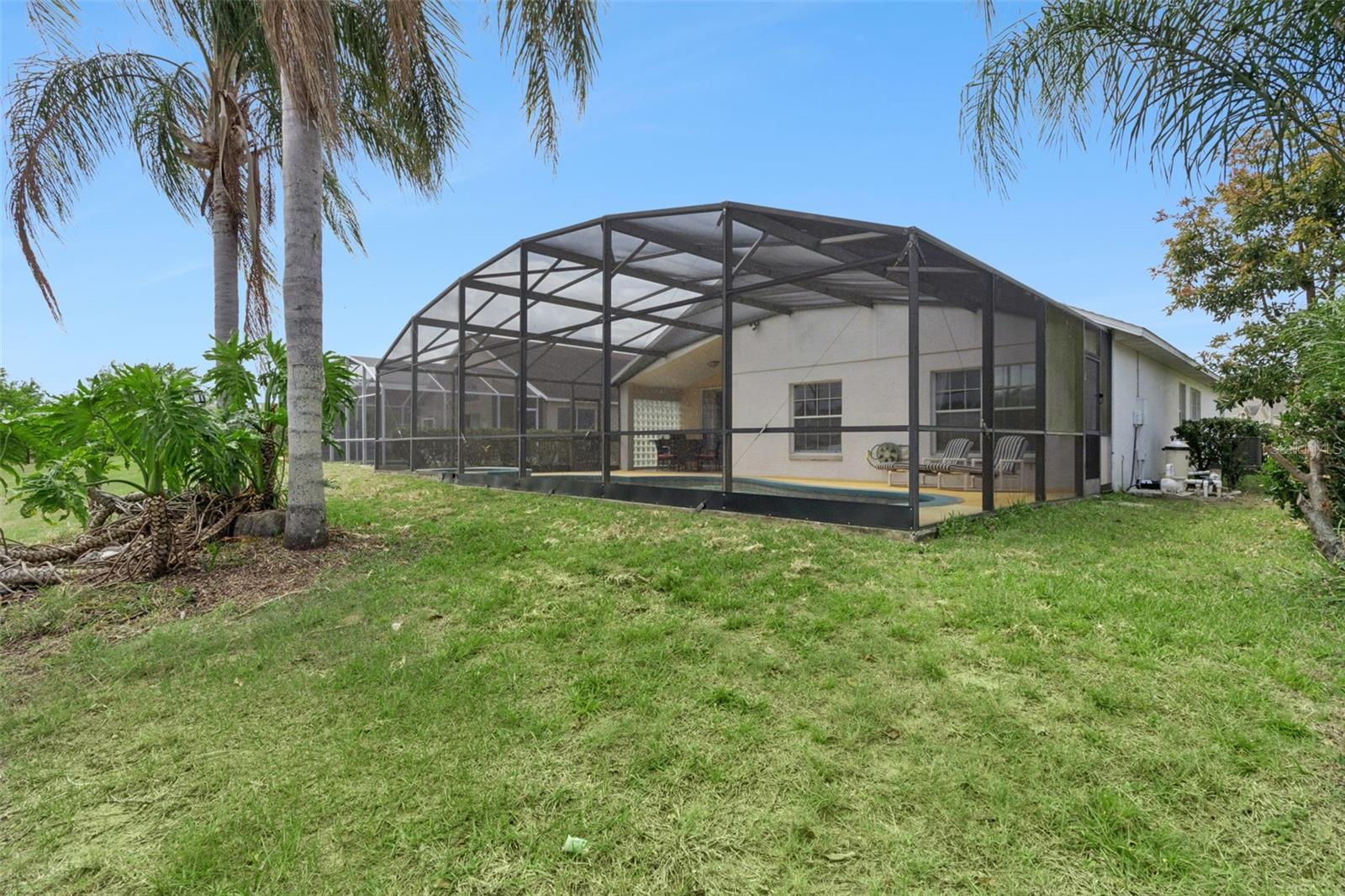 ROLLING HILLS ESTATES UNIT 1 AT FORMOSA GARDENS - Residential