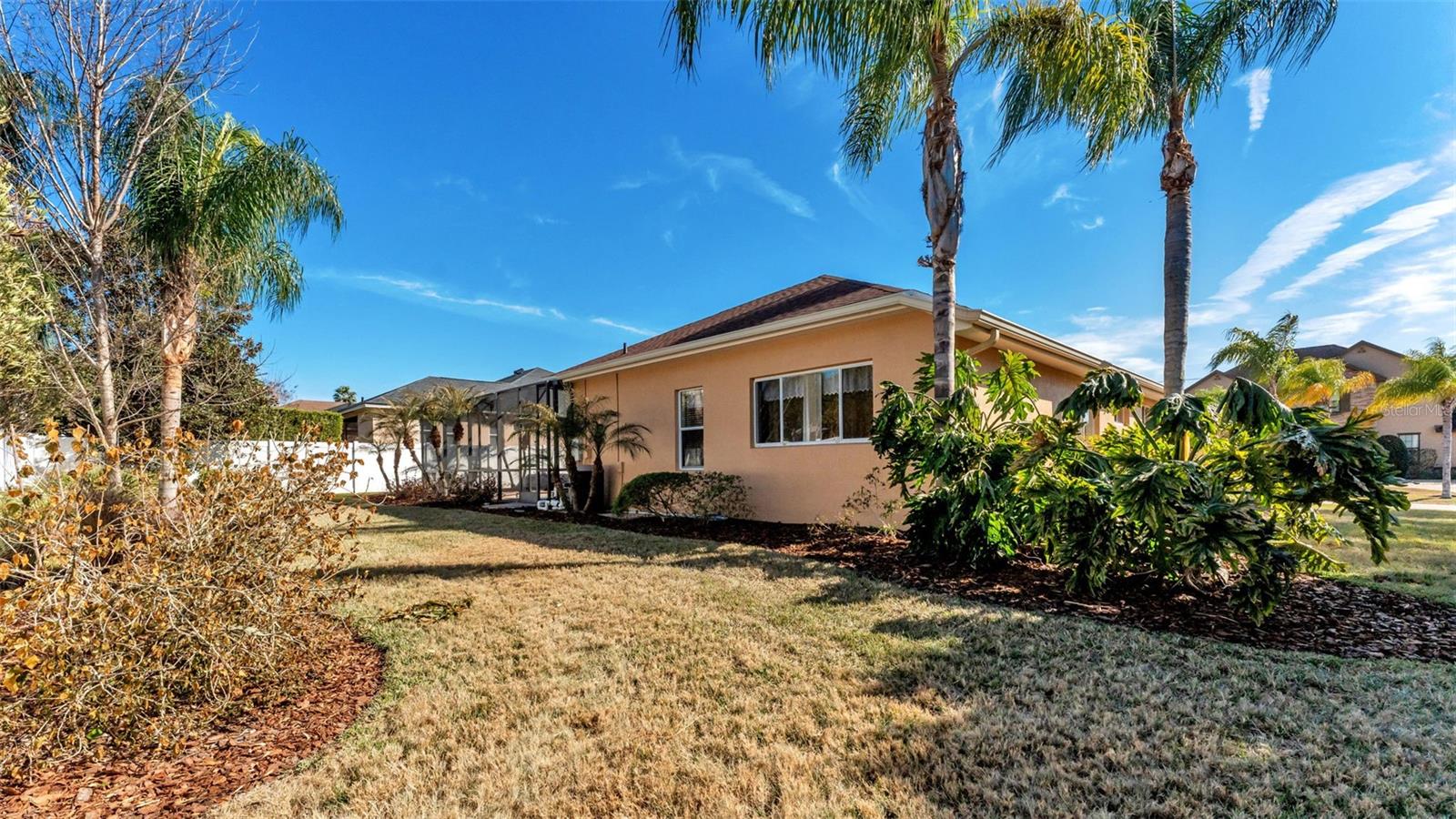 SUMMERGLEN - Residential