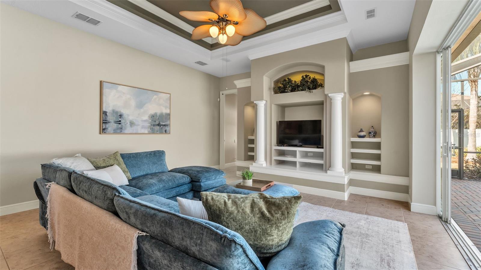 SUMMERGLEN - Residential