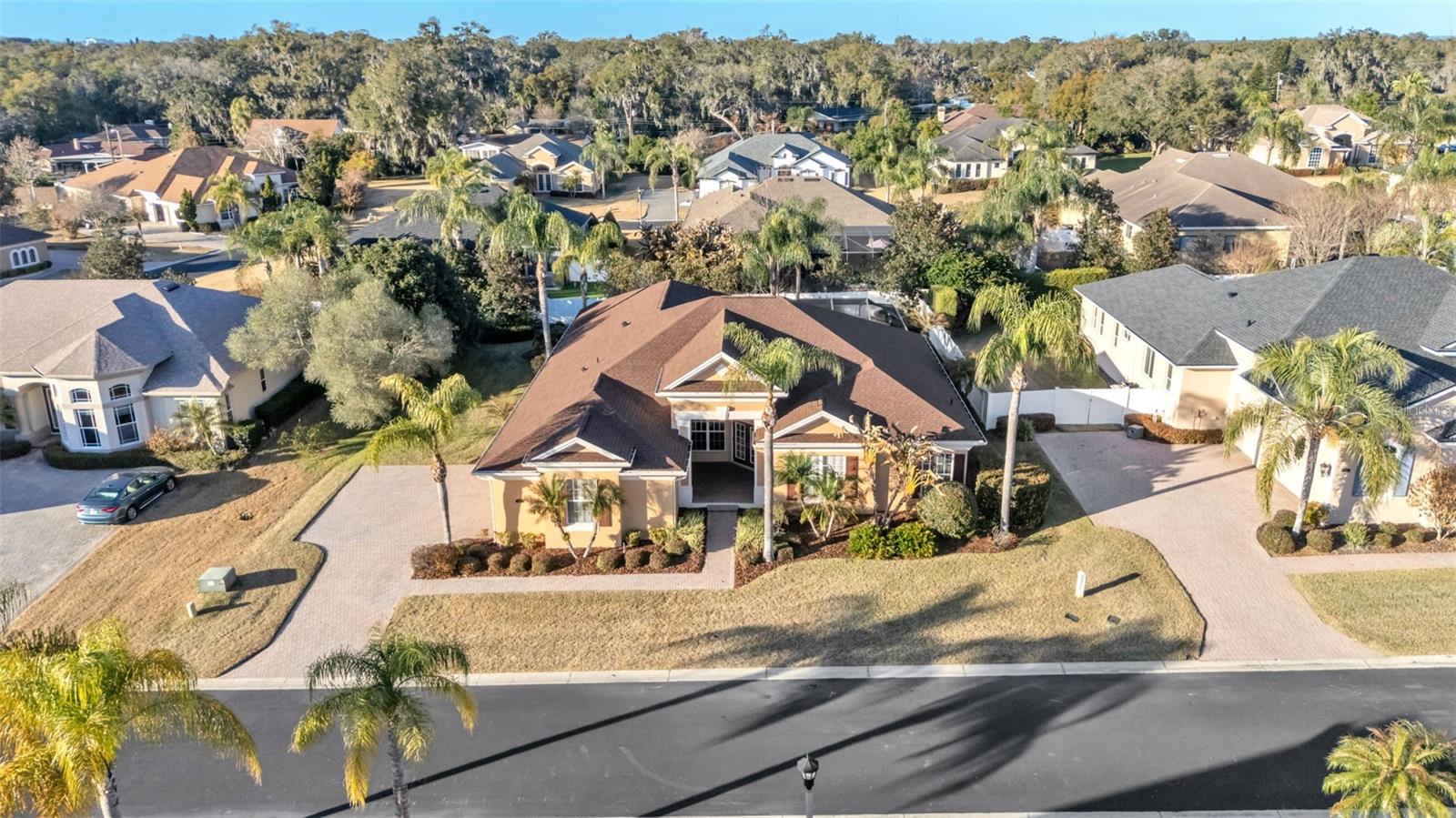 SUMMERGLEN - Residential