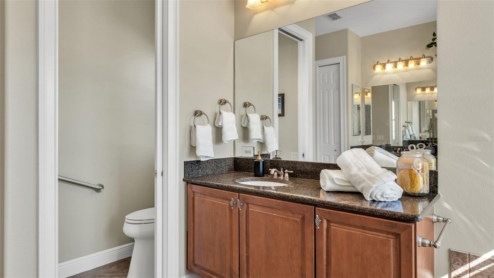 SUMMERGLEN - Residential