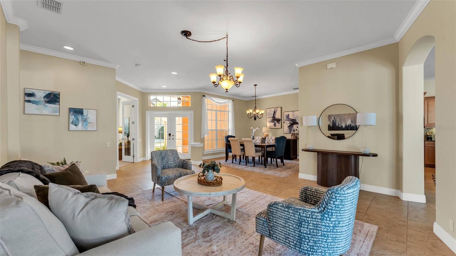 SUMMERGLEN - Residential