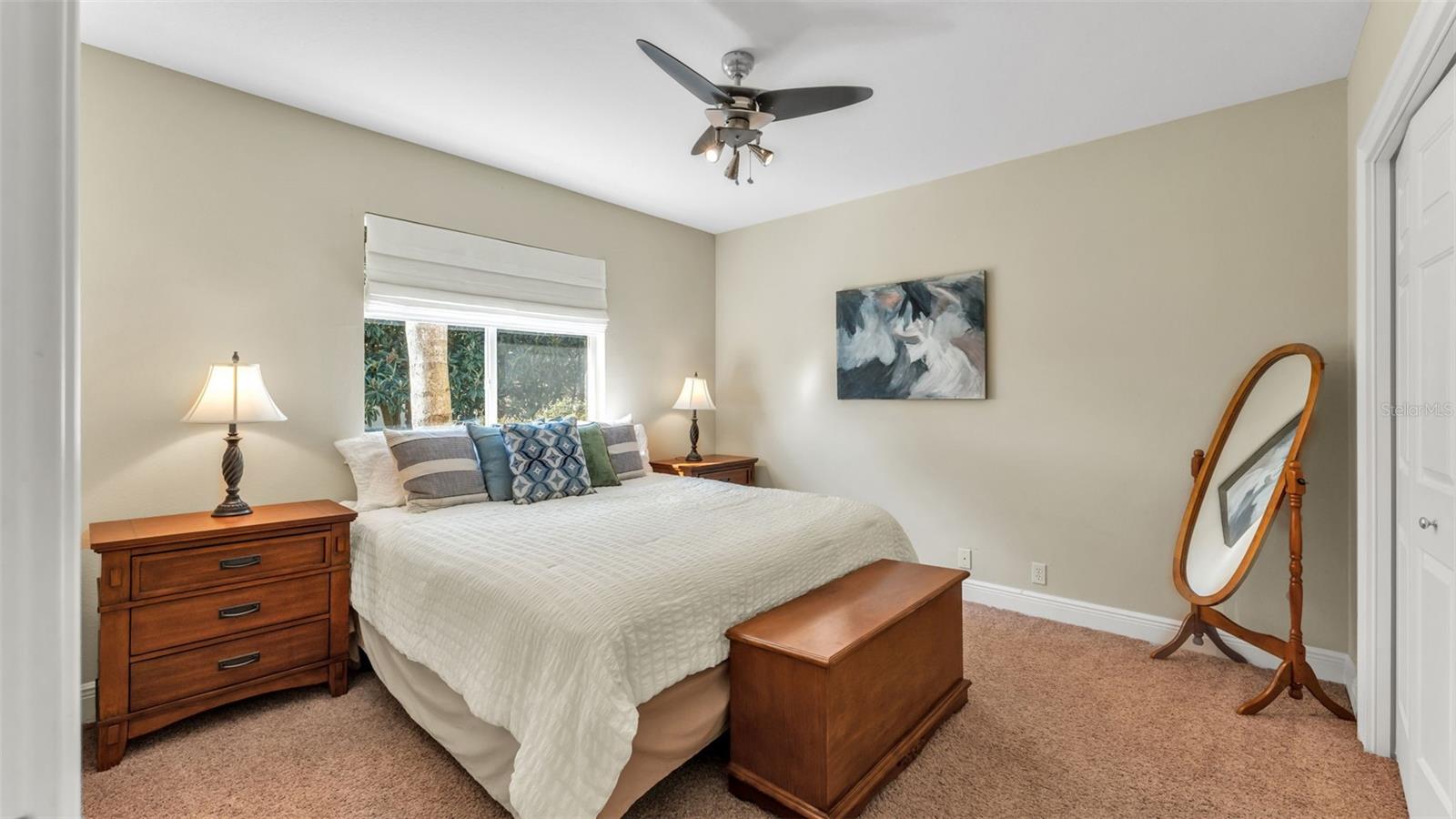 SUMMERGLEN - Residential