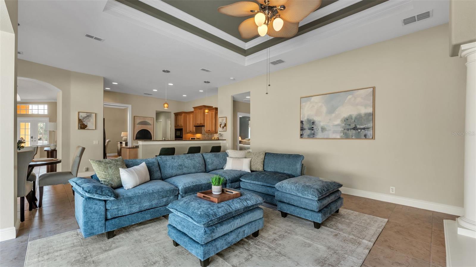 SUMMERGLEN - Residential