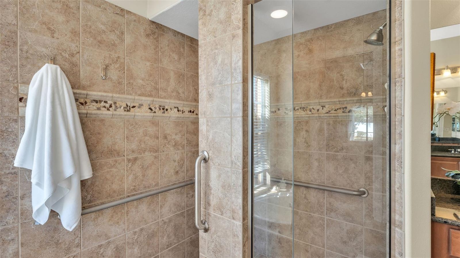 SUMMERGLEN - Residential