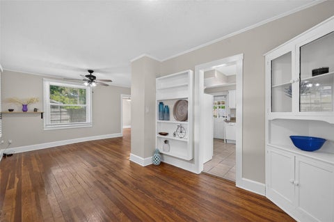 Tiny photo for 834 N Alexander Street, Mount Dora, FL 32757 (MLS # O6433904)
