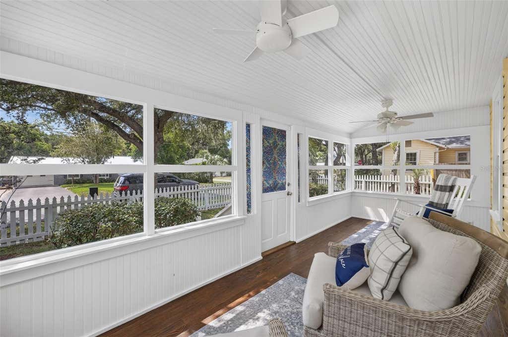 Photo of 834 N Alexander Street, Mount Dora, FL 32757 (MLS # O6433904)