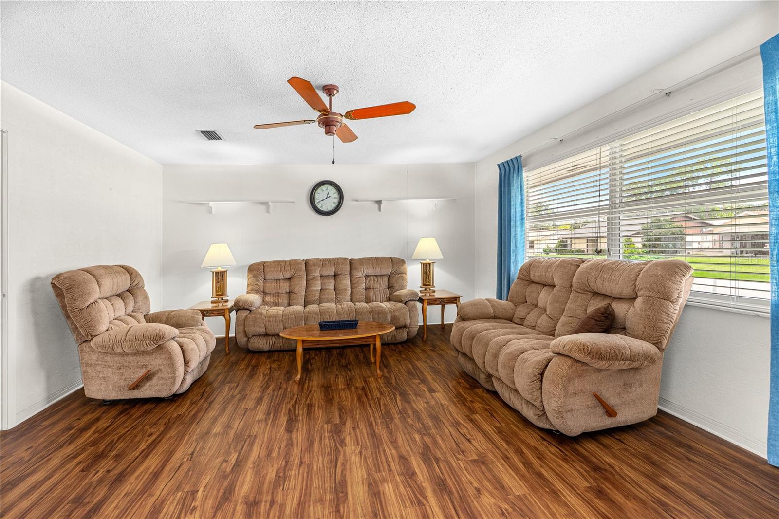 2824 QUEEN PALM DRIVE