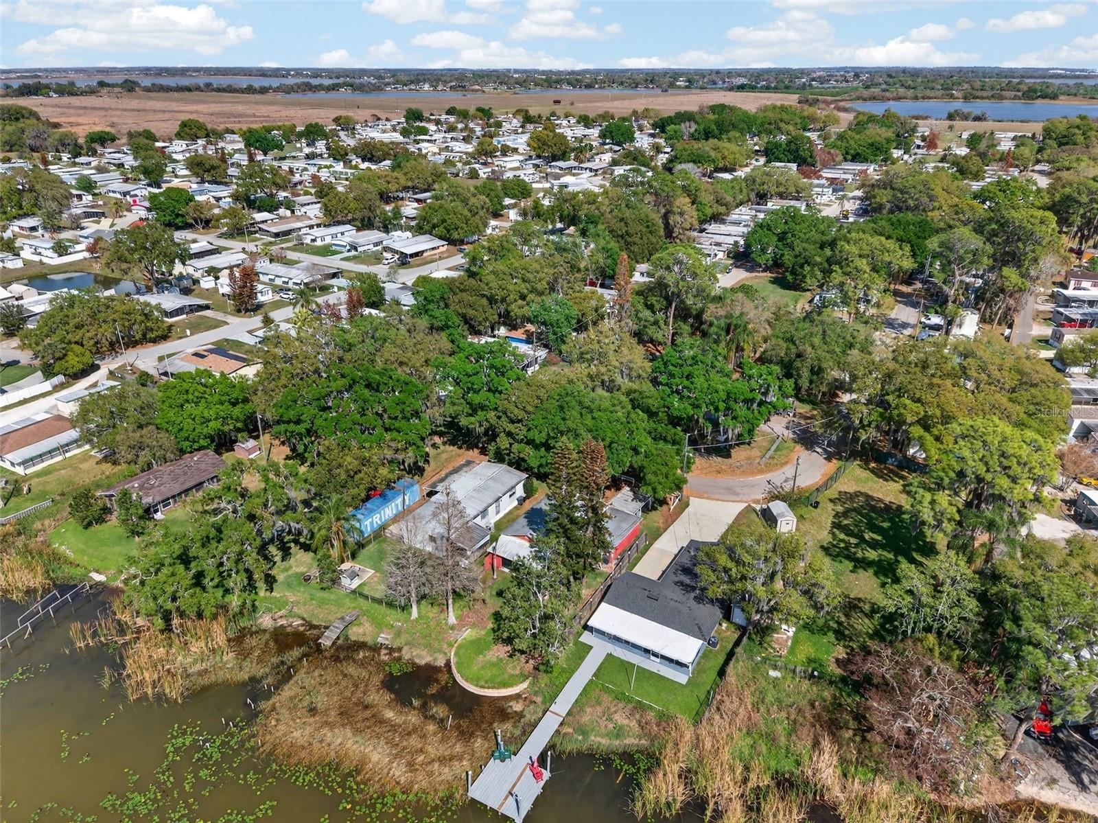 LAKE MARIANA SHORES - Residential