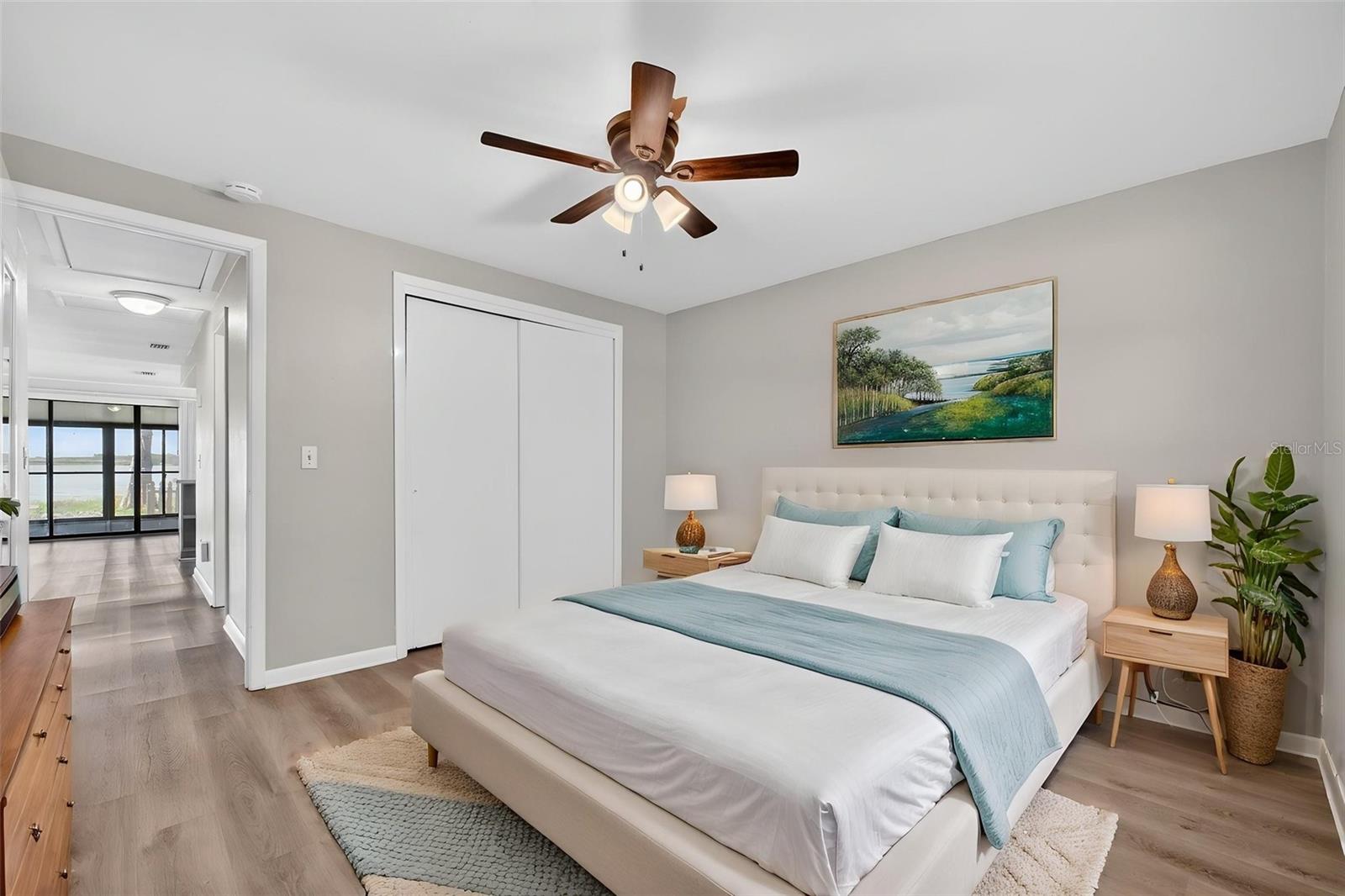 LAKE MARIANA SHORES - Residential