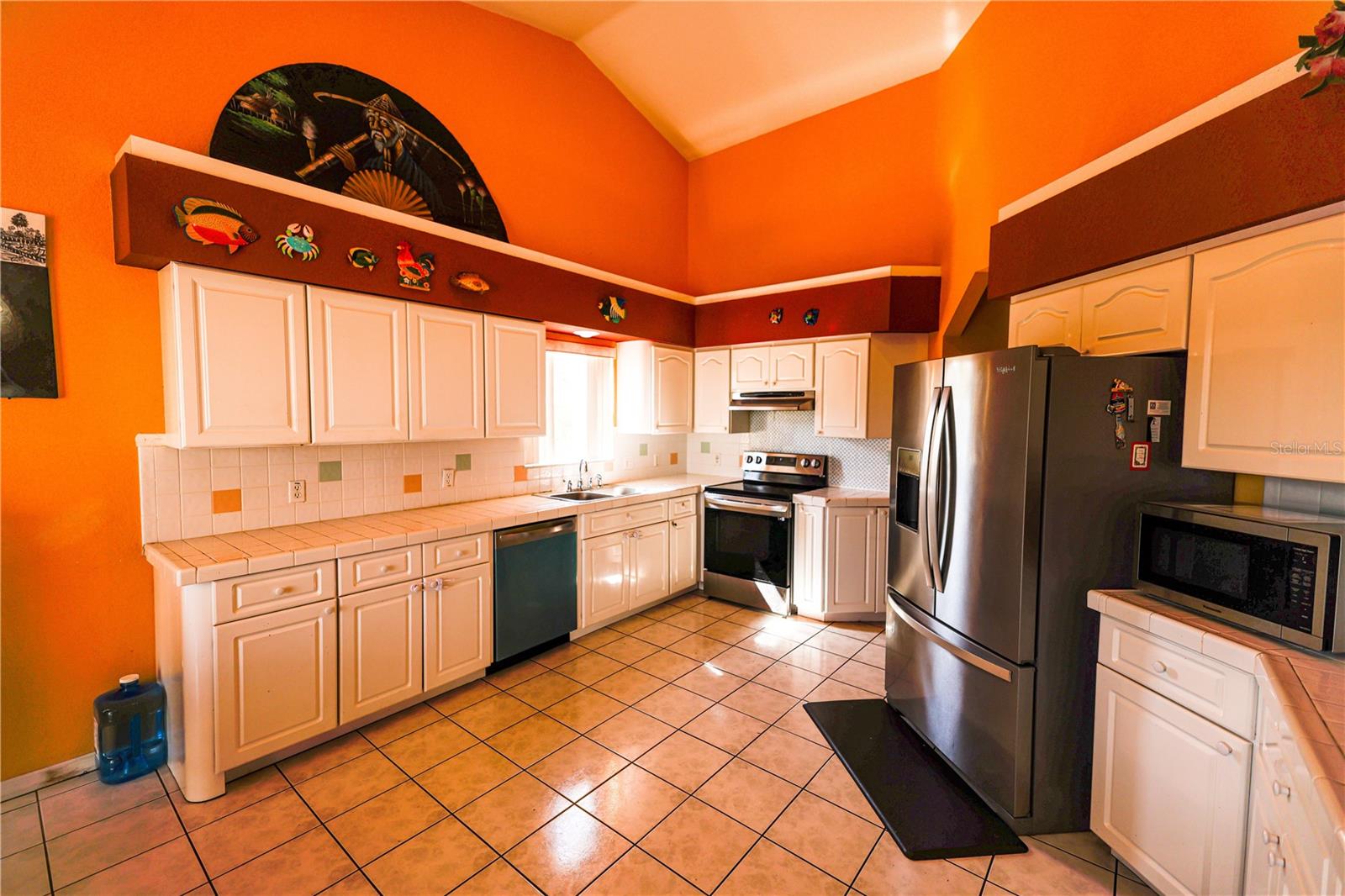 OYSTER BAYOU - Residential