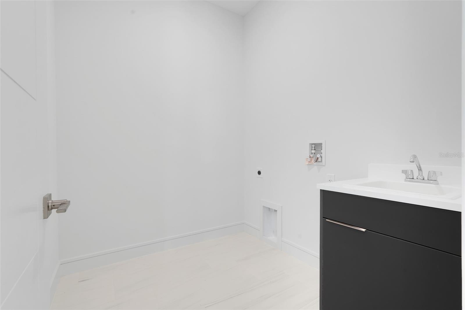 HAMPTON GREEN AT PROVIDENCE - Residential