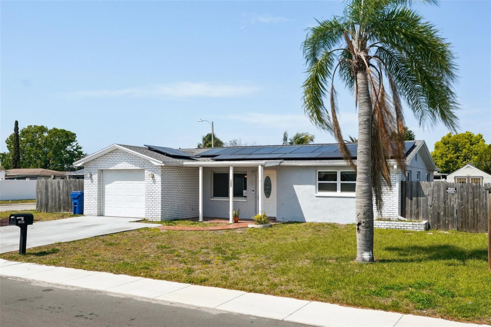 3207 COLDWELL DRIVE