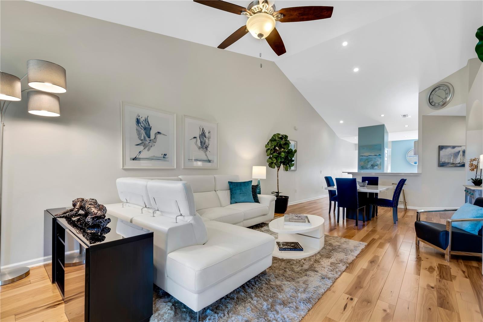 ENCLAVE AT GRASSLANDS A CONDO - Residential Lease