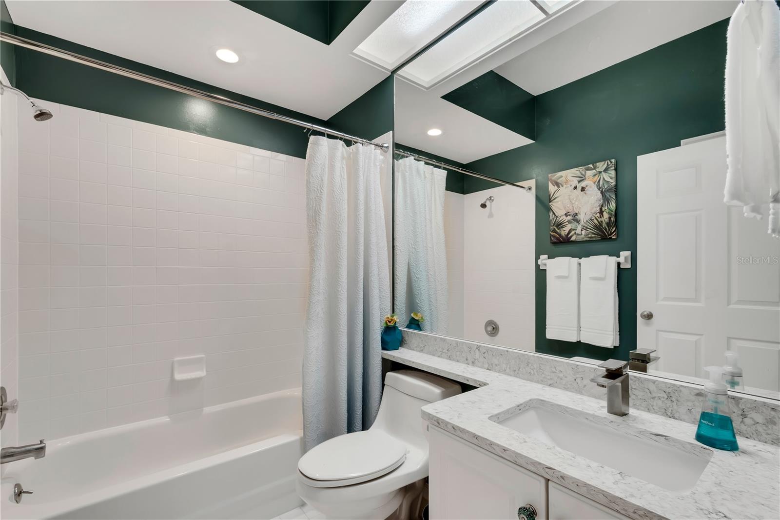 ENCLAVE AT GRASSLANDS A CONDO - Residential Lease