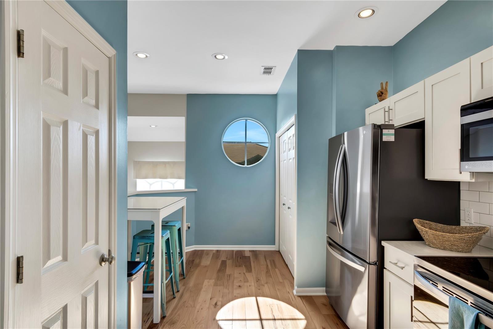 ENCLAVE AT GRASSLANDS A CONDO - Residential Lease