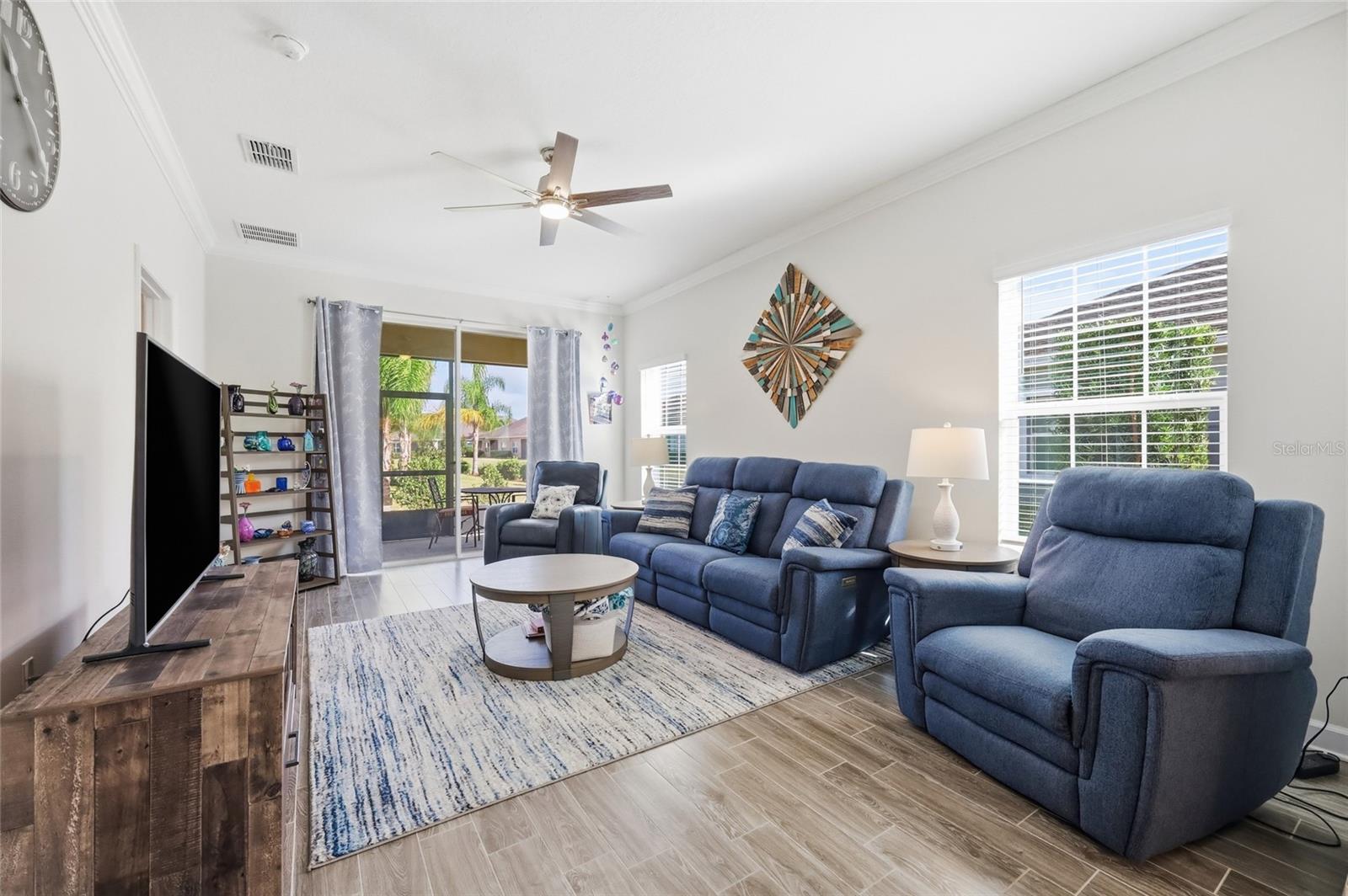 TRADITIONS VILLAS - Residential