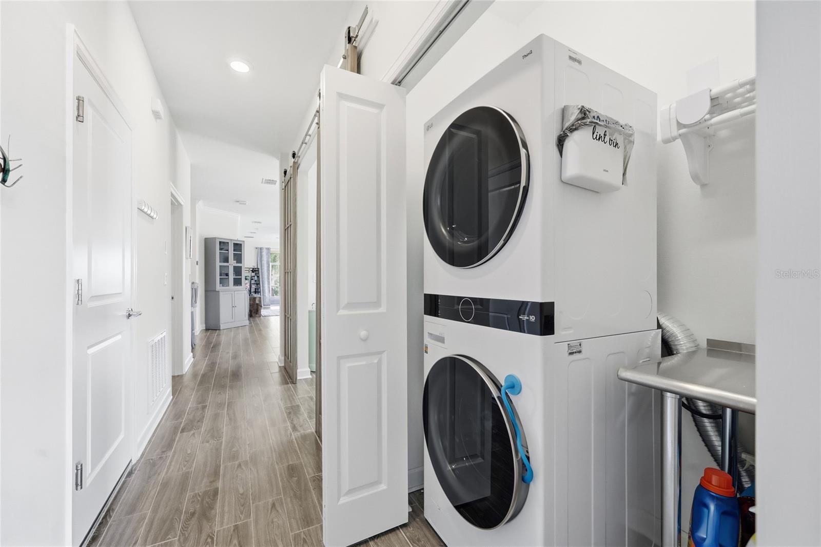 TRADITIONS VILLAS - Residential