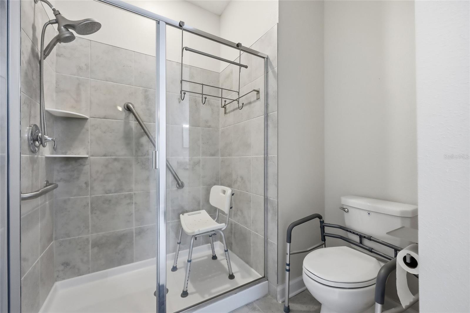 TRADITIONS VILLAS - Residential