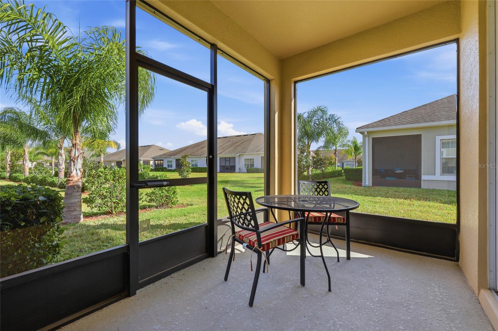 TRADITIONS VILLAS - Residential