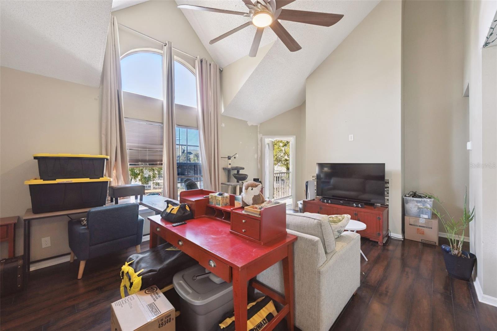 6160 WESTGATE DRIVE 304