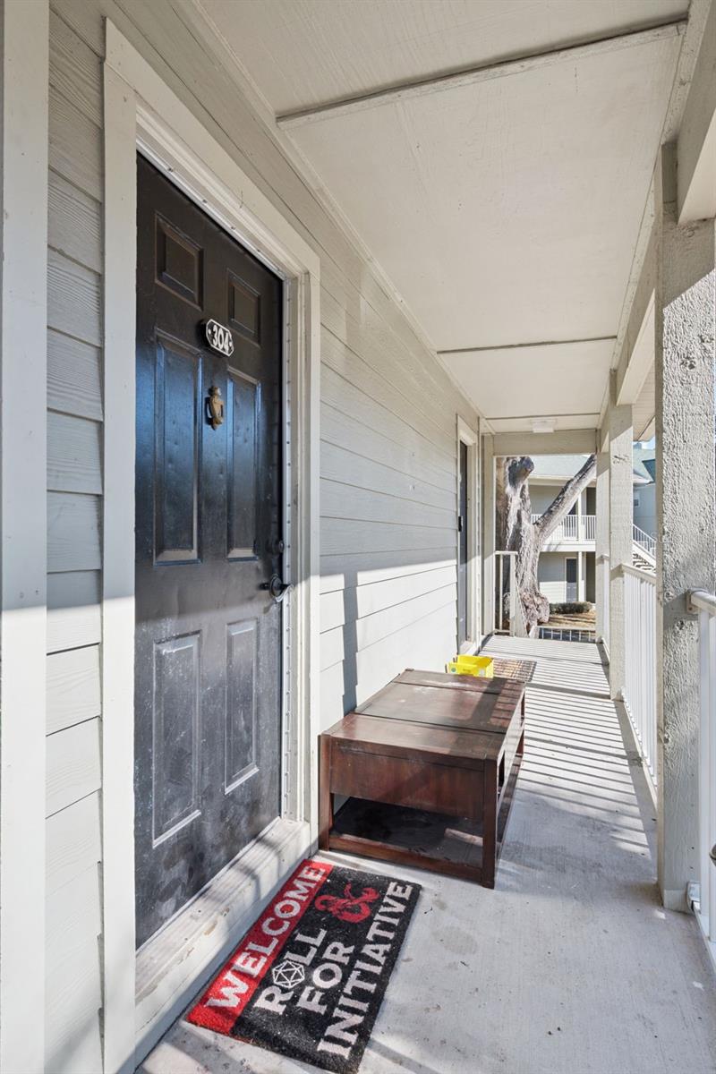 6160 WESTGATE DRIVE 304