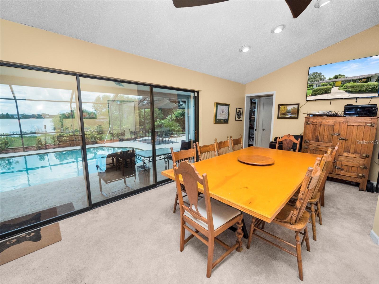 LAKE BENTLEY - Residential