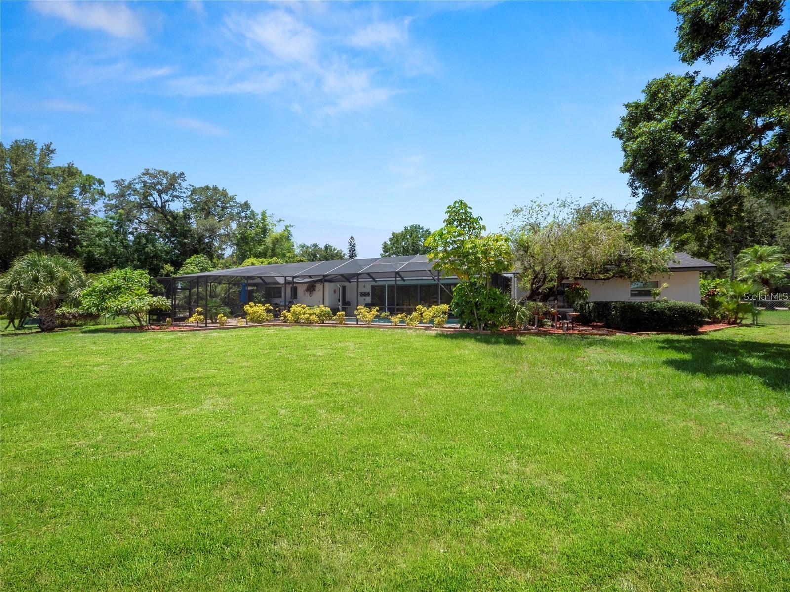 LAKE BENTLEY - Residential