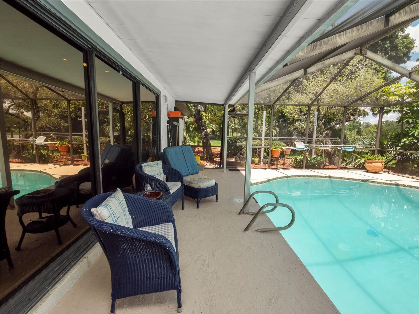 LAKE BENTLEY - Residential