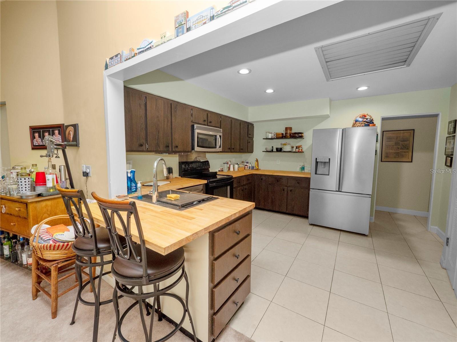 LAKE BENTLEY - Residential