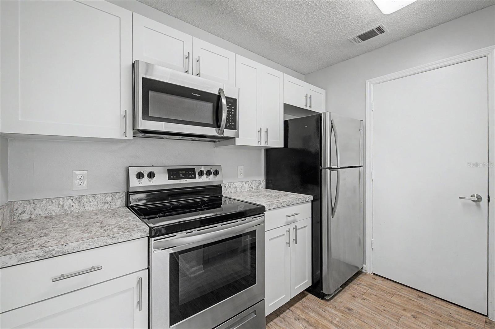 11901 4TH STREET N 1206