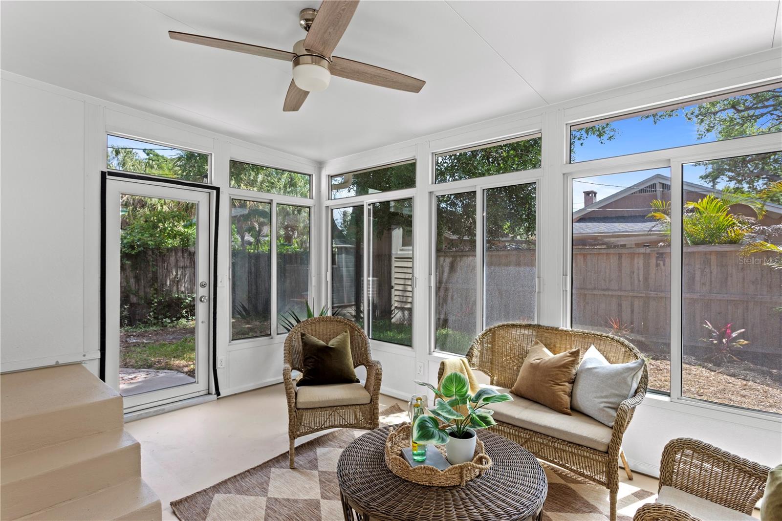 CRESENT LAKE GARDENS - Residential