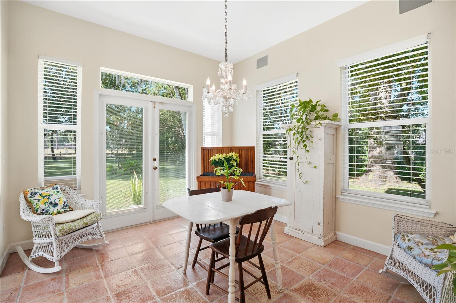 WINDERMERE TOWN - Residential