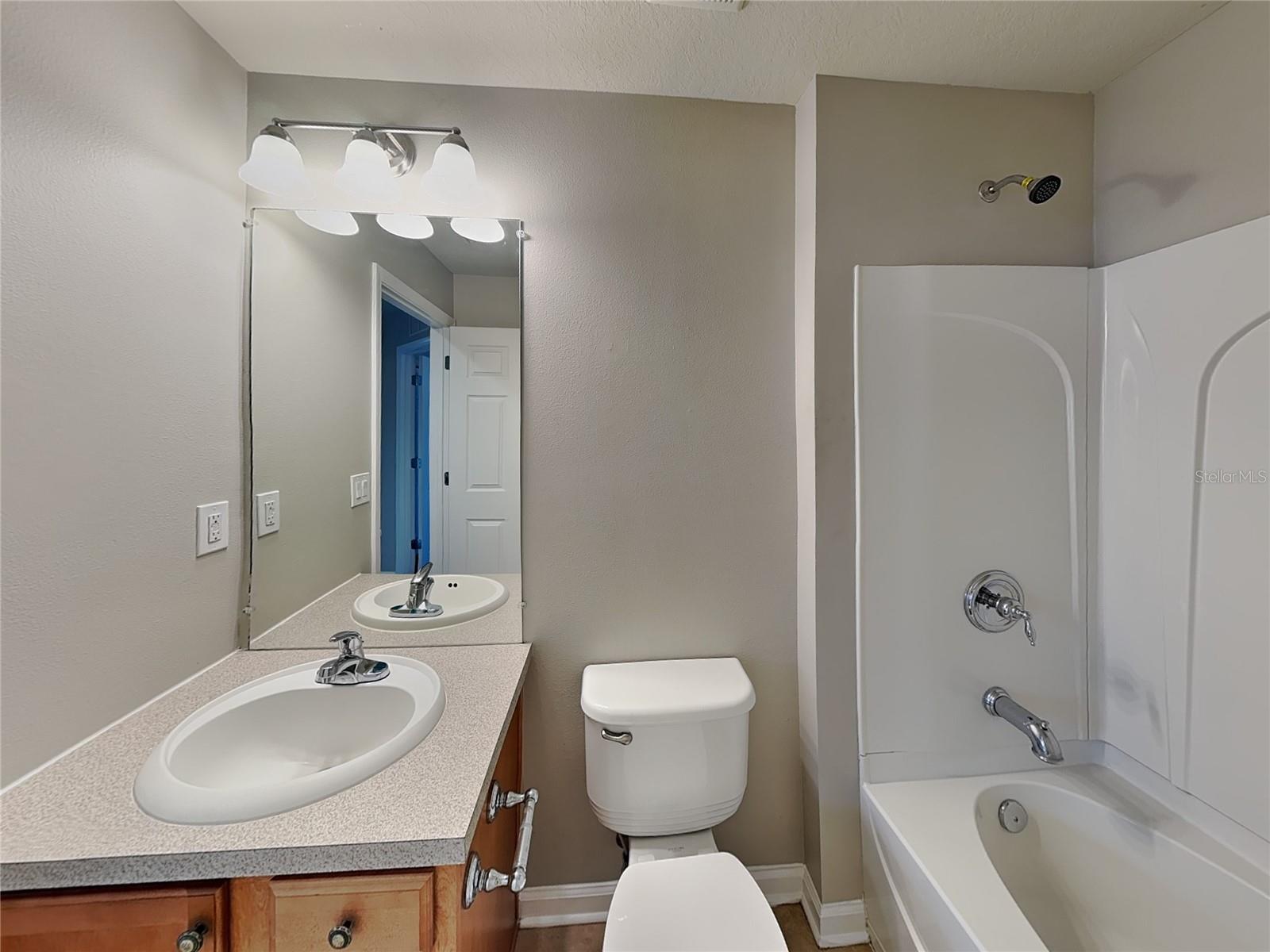 HARRISON RANCH PH I-B - Residential Lease