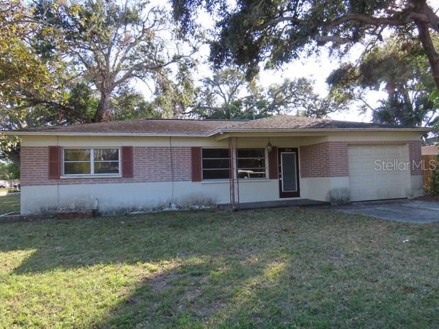 BAY PINES ESTATES - Residential