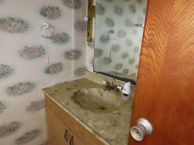 BAY PINES ESTATES - Residential