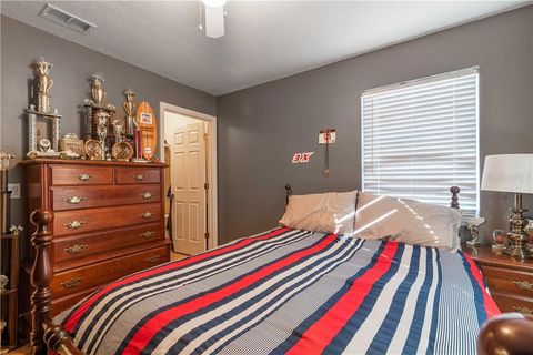 A home in ZEPHYRHILLS