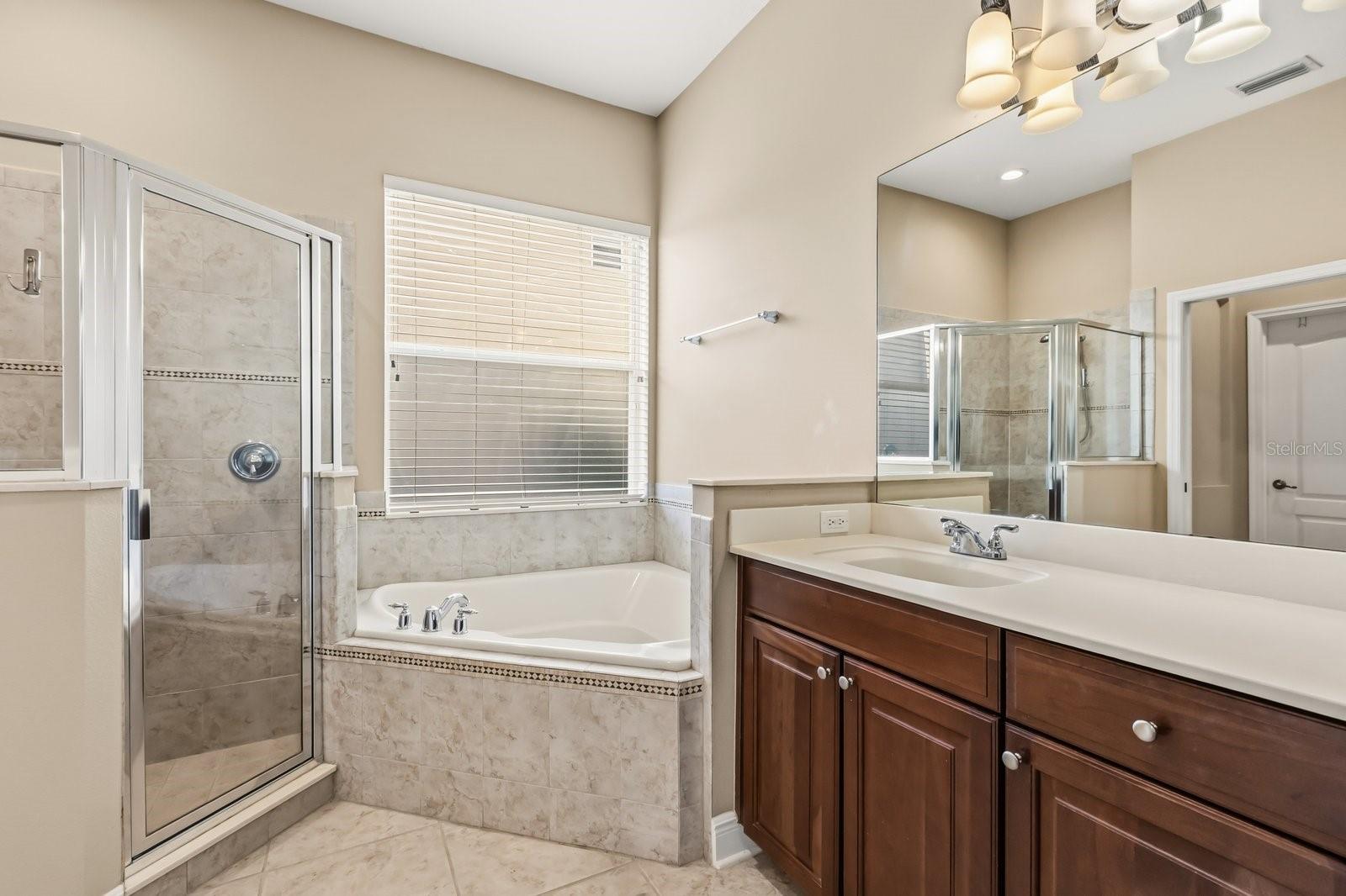 BRENTWOOD CLUB - Residential