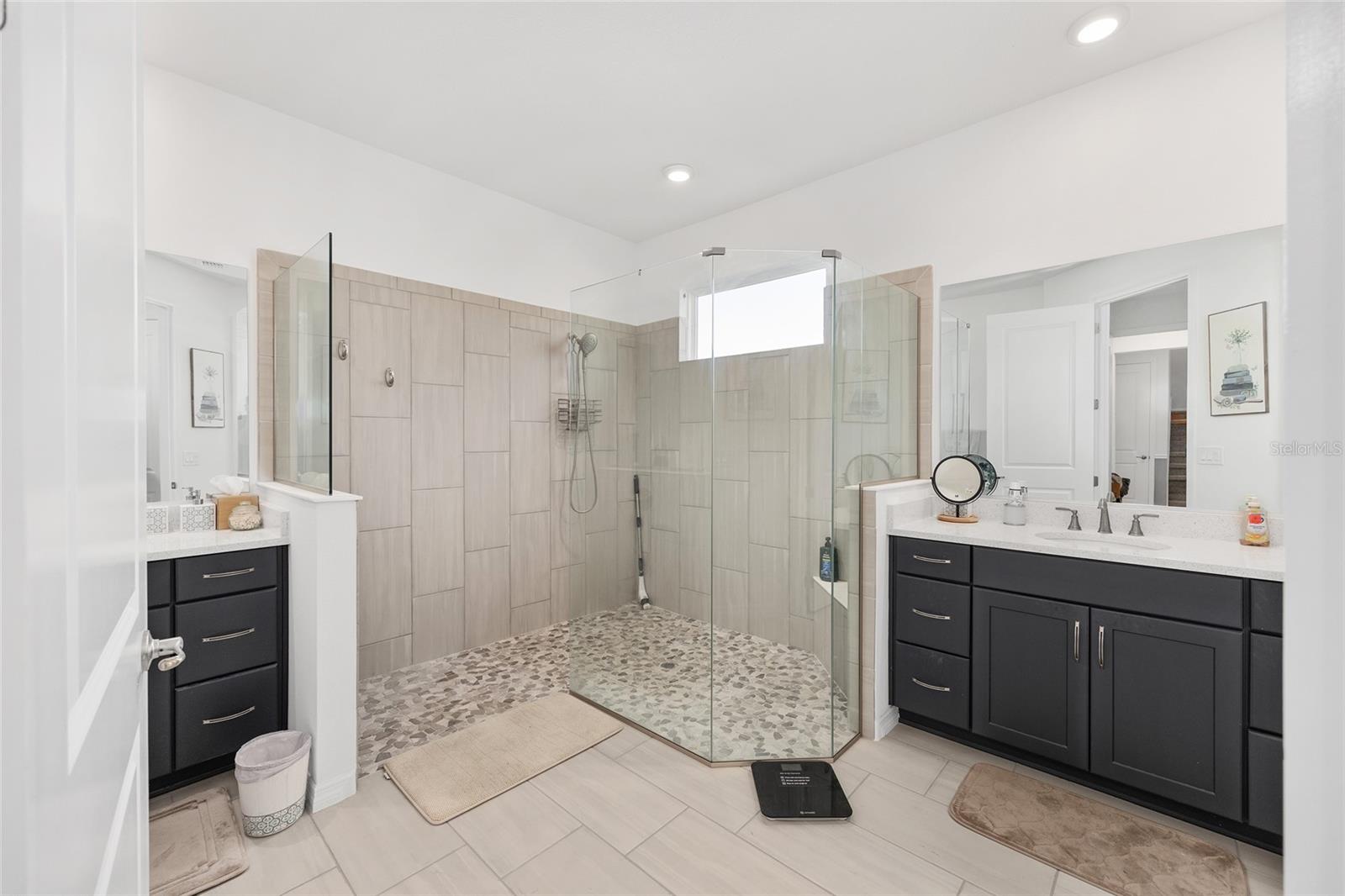 CALESA TOWNSHIP - Residential